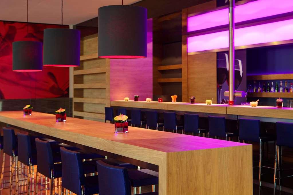 Intercityhotel Ulm Restaurant photo