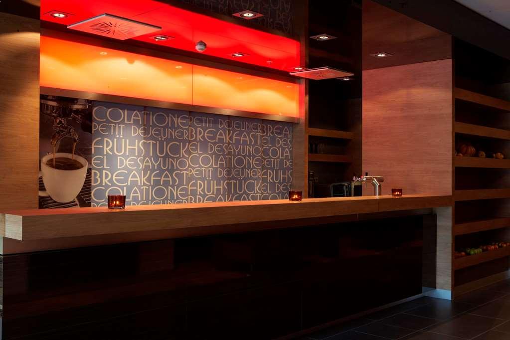 Intercityhotel Ulm Restaurant photo